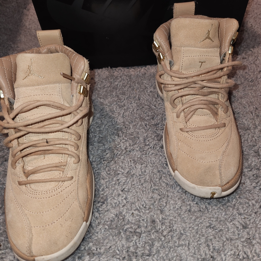 Nike Women's Sneakers - Tan